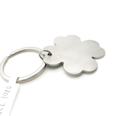 Siliver Four Leaf Clover Metal Keychain Holder Dalam Beberapa Tahun Istilah Pembayaran TT OEM/ODM Tersedia