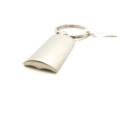 Silver Keychain Pribadi dengan Opsi Desain Logo yang Disesuaikan