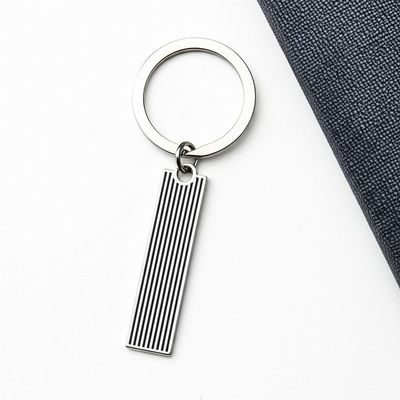 Harga bagus Customizable Designer Keychain with Zinc Alloy Material OEM/ODM on line