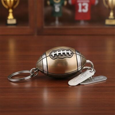 kualitas 1 Piece Cute Metal Keychain Bentuk Sepak Bola Hadiah Sempurna Aksesoris awet Stylish Sepak Bola Tema Keychain untuk Setiap Hari pabrik