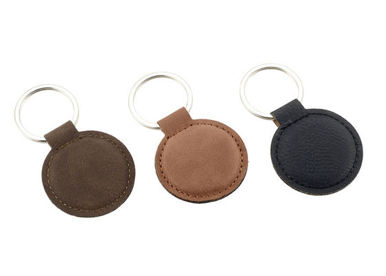 Harga bagus Debossing Logo PU Personalized Leather Keychain Putaran Zinc Alloy Brown on line